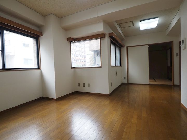東京都府中市宮西町3(マンション)の賃貸物件の居間