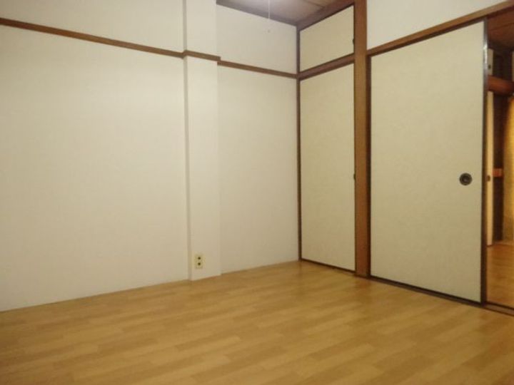 サンケイコーポ江戸川の居間