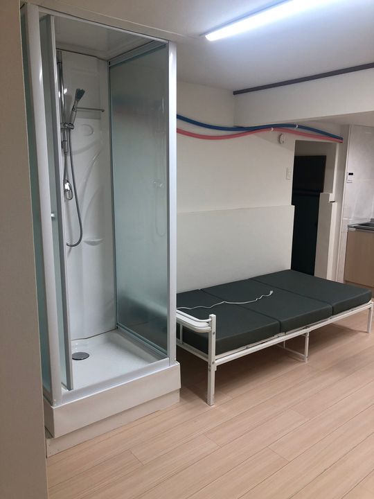 岡孝アパートの居間