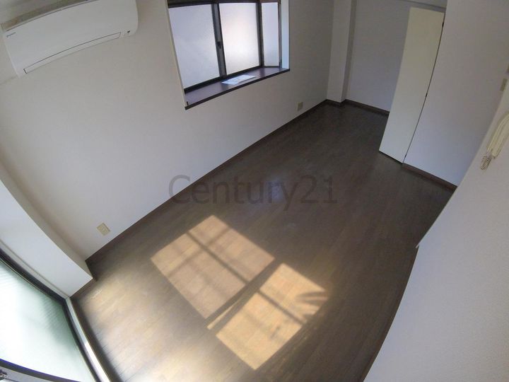 メゾン段上の内装