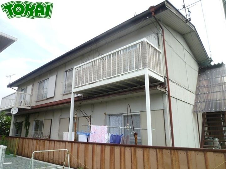小林荘の外観
