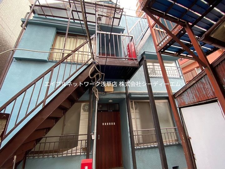 タウンハウスの外観