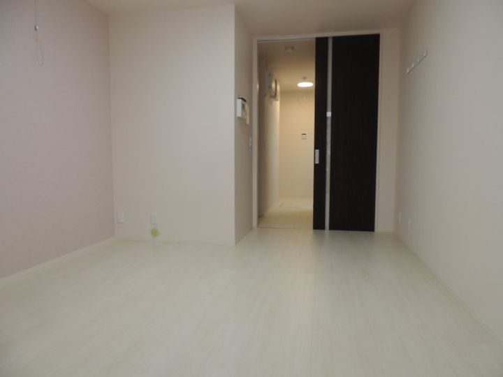 ラ・フォート福島の居間