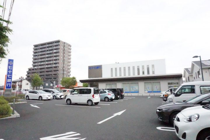 セジュール・パインの周辺