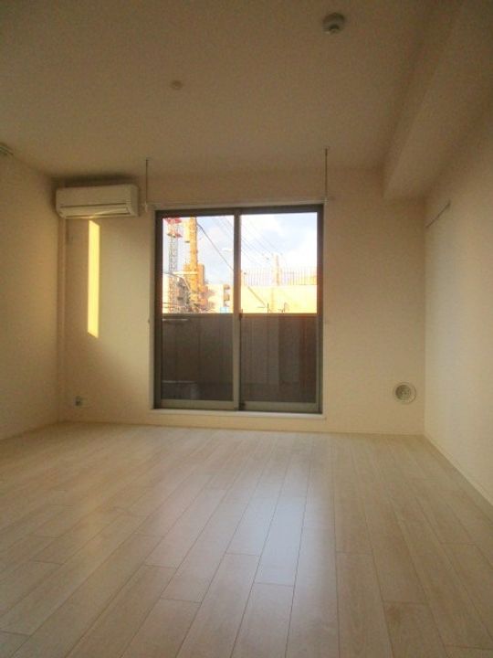 神奈川県横浜市保土ヶ谷区西谷1(マンション)の賃貸物件の居間