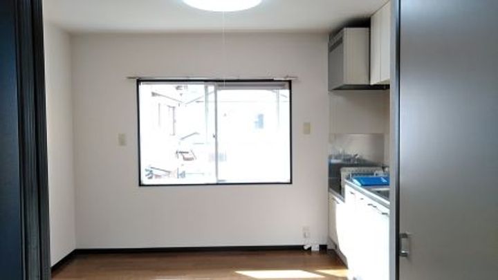兵庫県豊岡市高屋(アパート)の賃貸物件の居間