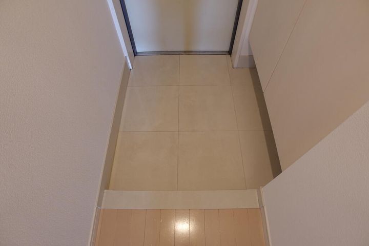 MFPRコート宮町の玄関