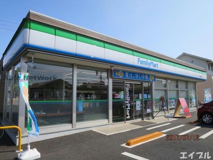 アドバンスコートBの周辺