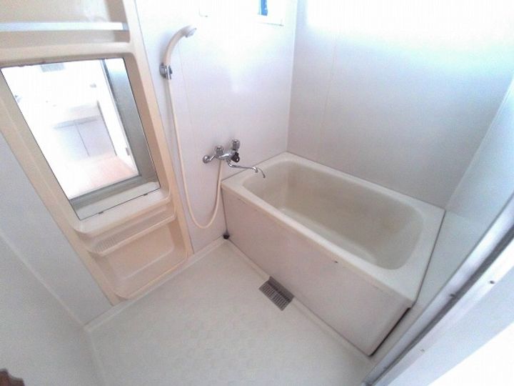 ボンセジュール霧ケ丘の風呂