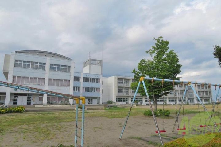 ロイヤルヒルズ柳生1の周辺