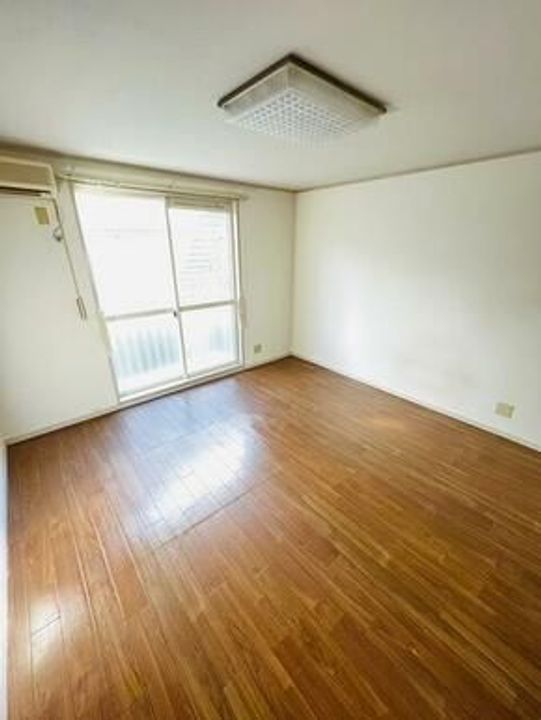 西ハイツの内装