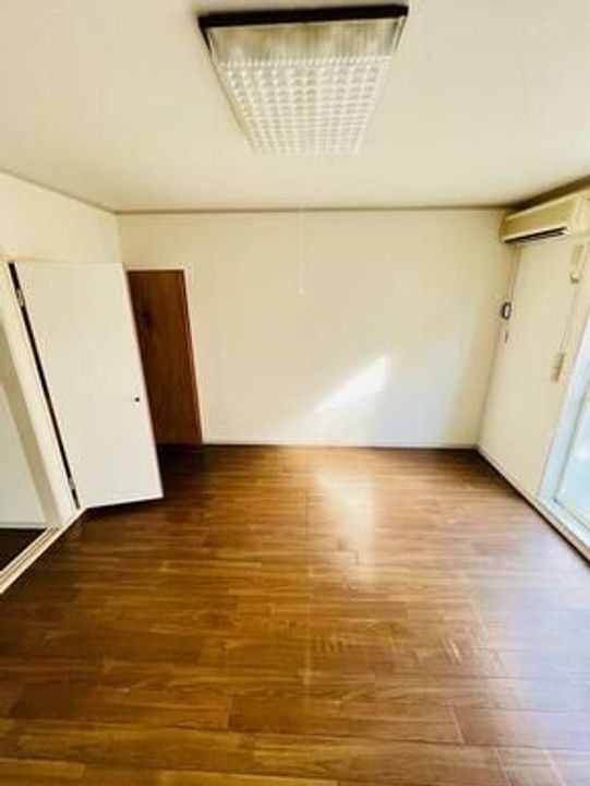 西ハイツの内装