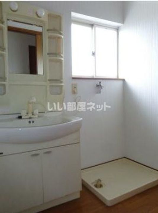 サンシャイン三池の内装