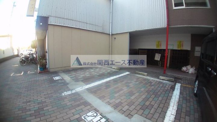 イーストマンションの地図