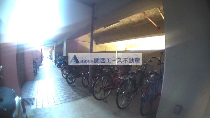 イーストマンションの地図