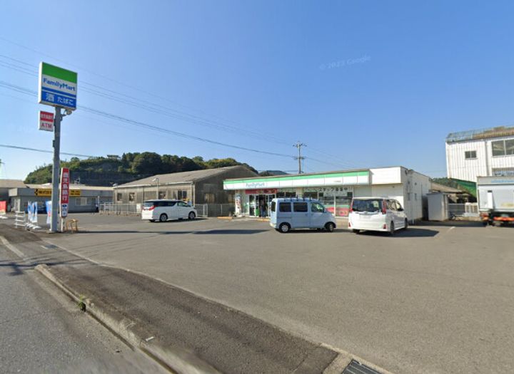 フォレストタウン川辺 B棟の周辺