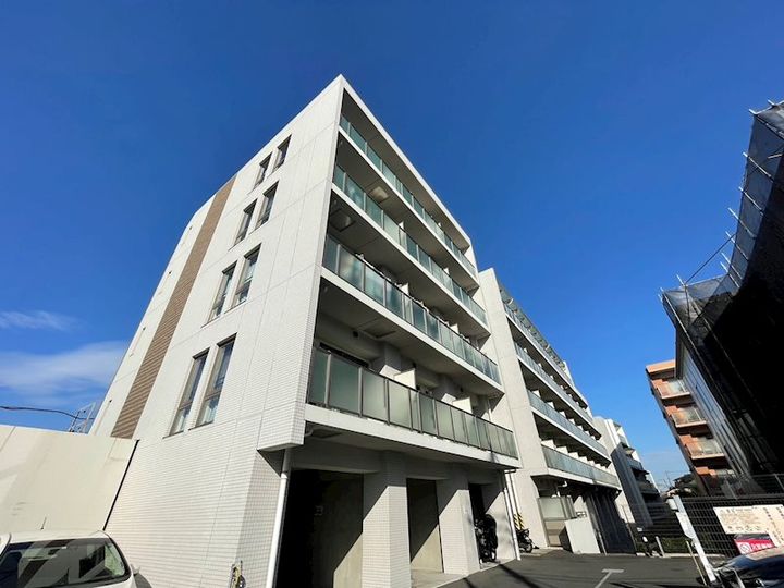 スタイリオ妙蓮寺の外観