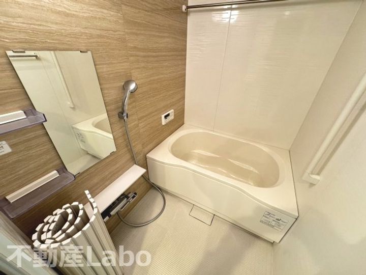 徳島県徳島市南矢三町1(アパート)の賃貸物件の風呂