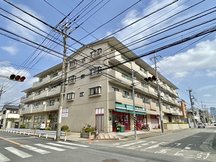 メープル中原の外観