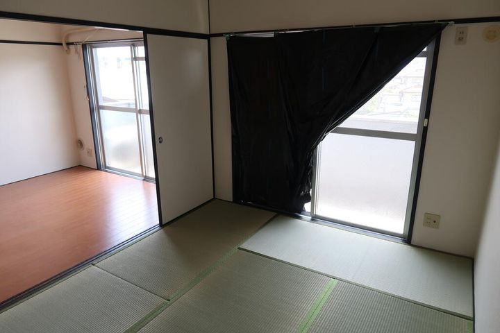チエコビルの内装