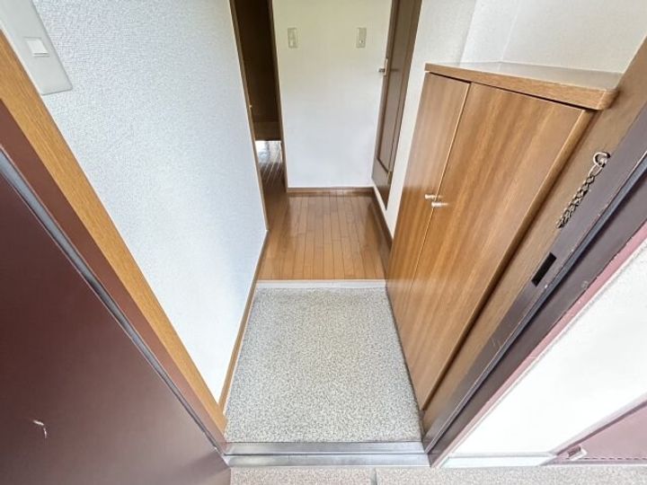 チェリーコートの玄関