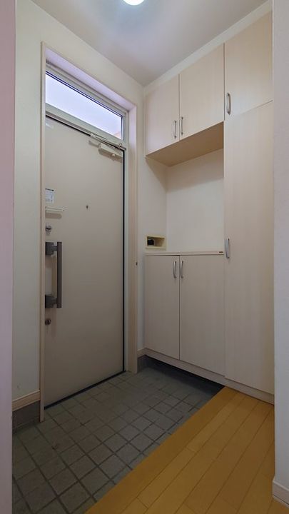 北海道帯広市大通南31(一戸建)の賃貸物件の玄関