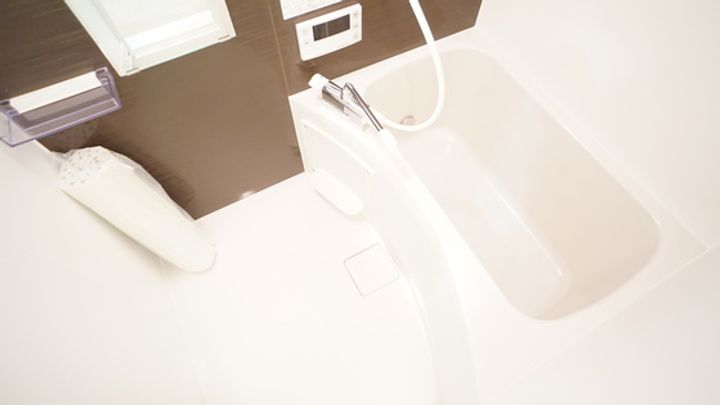 メゾンモンマルトル西古河の風呂