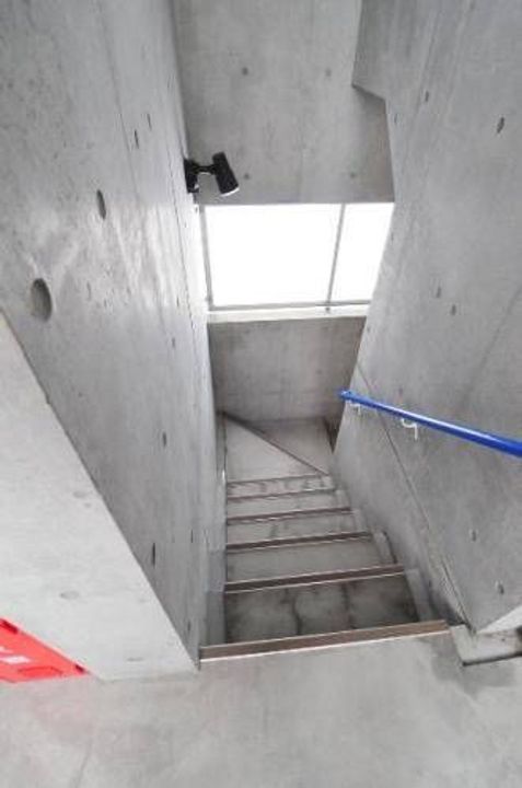 東京都新宿区西落合1(マンション)の賃貸物件の地図