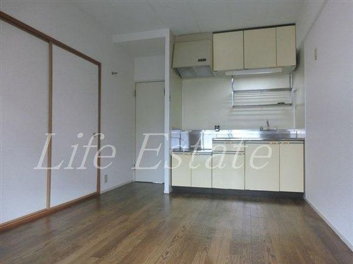 ポールドジ森ノ宮の内装