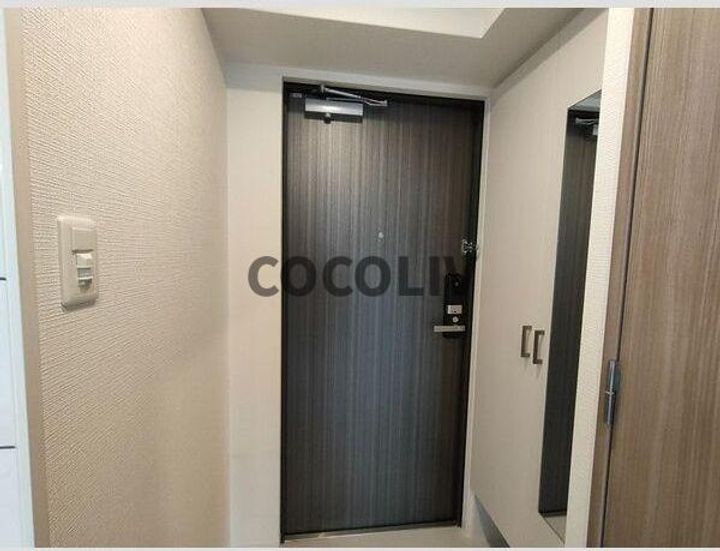 エスリード神戸兵庫駅アクアヴィラの玄関