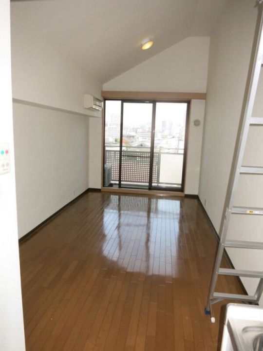 CASSIA目黒の居間