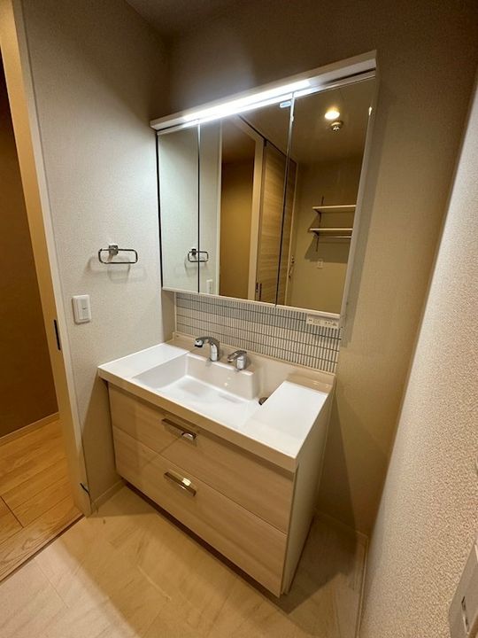 大阪府吹田市江坂町3(マンション)の賃貸物件の内装