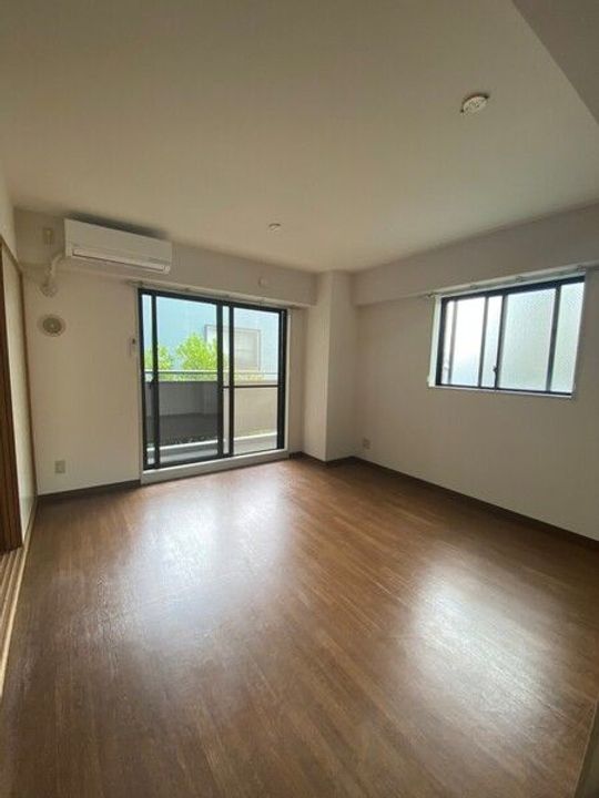 フェリスローマ浦和の居間