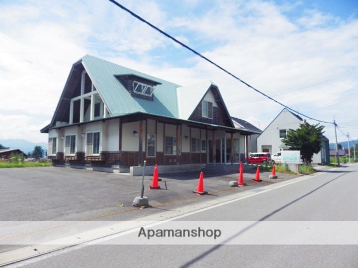 サンハイツの周辺