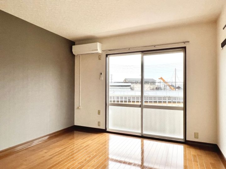 フォーライフ50の内装