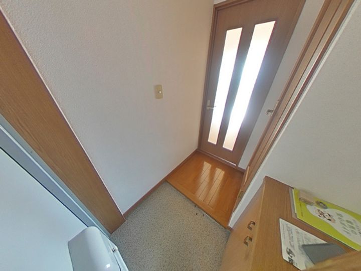 アンフォーラ宮脇の玄関