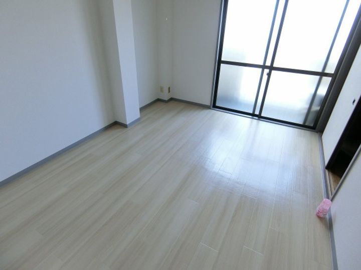 兵庫県西宮市笠屋町(マンション)の賃貸物件の居間