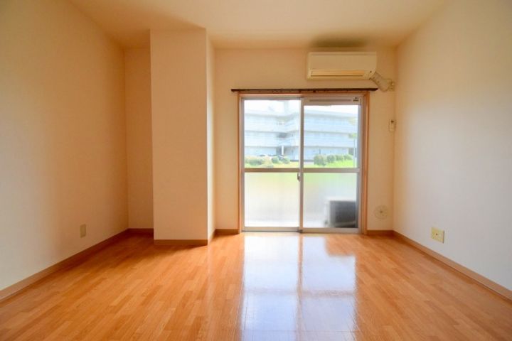 広島県三次市四拾貫町(マンション)の賃貸物件の居間