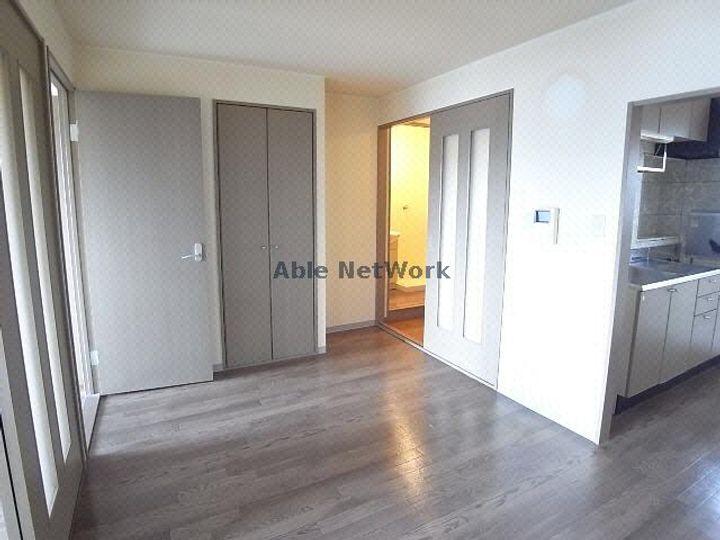 岐阜県大垣市浅草3(アパート)の賃貸物件の居間