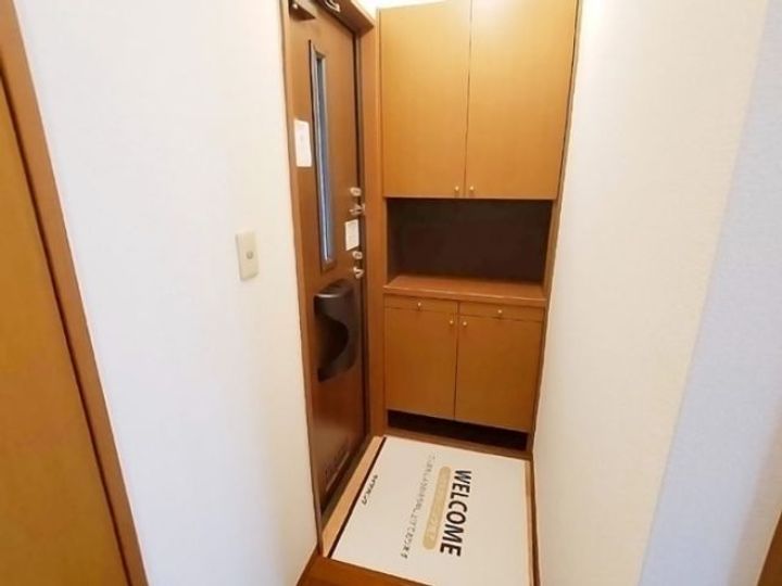 栃木県宇都宮市御幸ケ原町(アパート)の賃貸物件の玄関