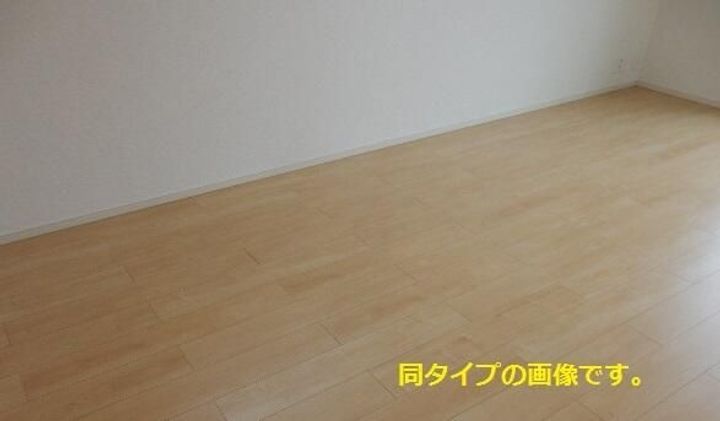 東京都墨田区立花4(マンション)の賃貸物件の居間