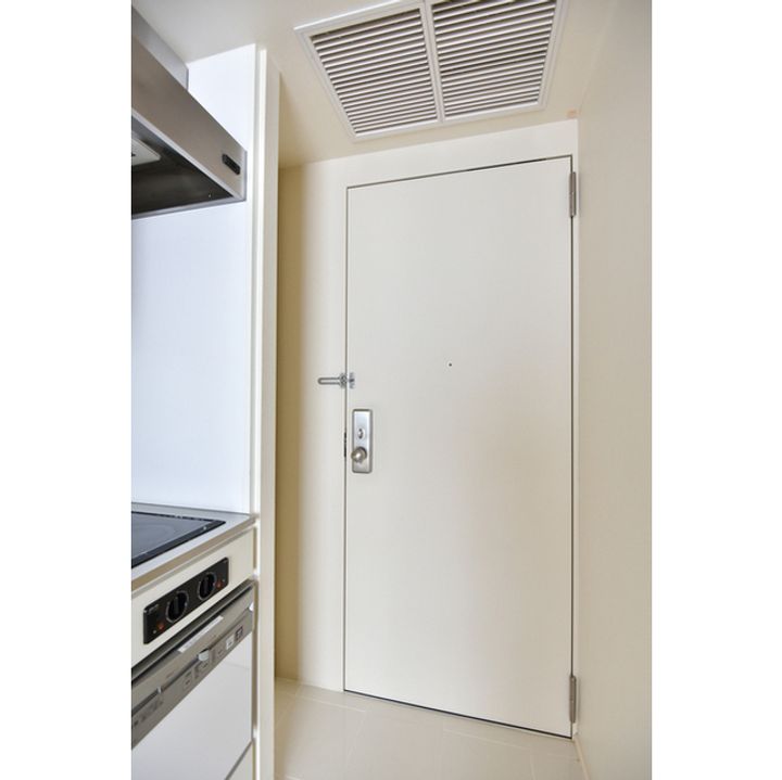 東京都港区港南4(マンション)の賃貸物件の玄関