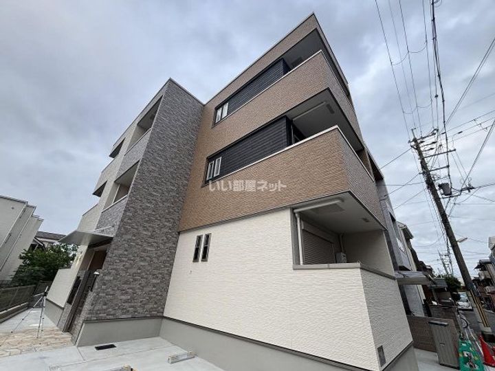 大阪府寝屋川市若葉町(アパート)の賃貸物件の外観