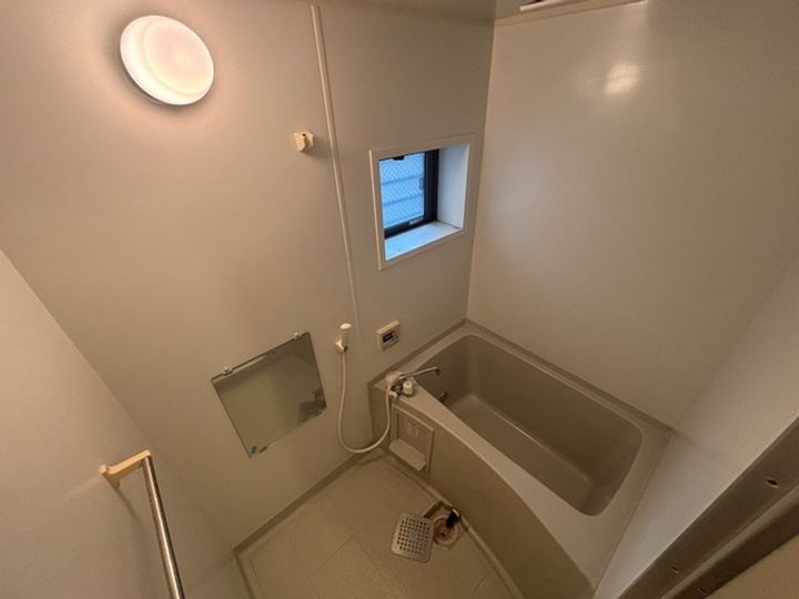 ラ・セゾン 壱番館の風呂