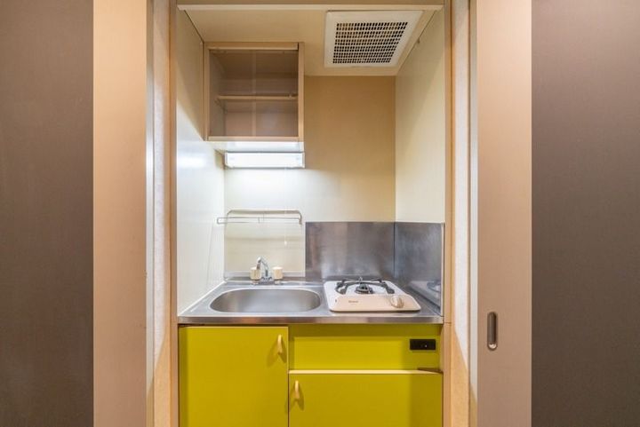 福岡県福岡市中央区那の津1(マンション)の賃貸物件のキッチン