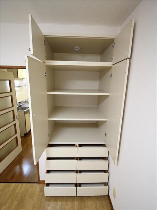 ロイヤルハイツ清水町の内装