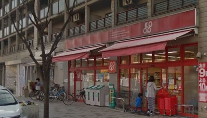 シェーネ エレガンシアの周辺