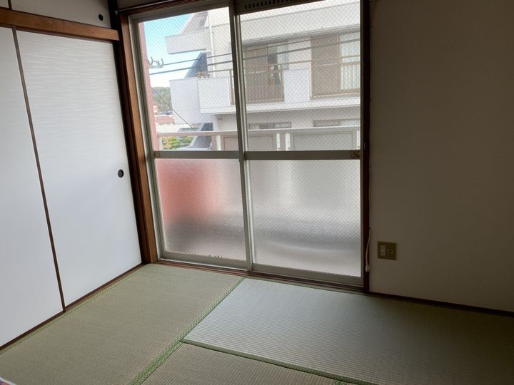 若松町ビルの内装