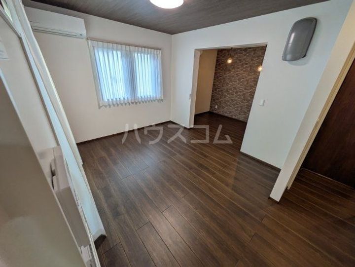 千葉県船橋市藤原5(一戸建)の賃貸物件の居間
