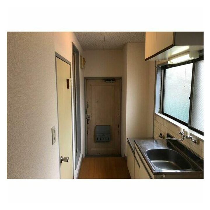 神奈川県伊勢原市白根(マンション)の賃貸物件のキッチン